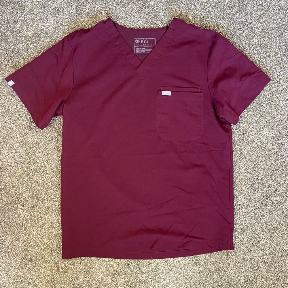 FIGS Men’s Three Pocket Scrub Top Size Medium Burgundy Maroon Hospital Nurse